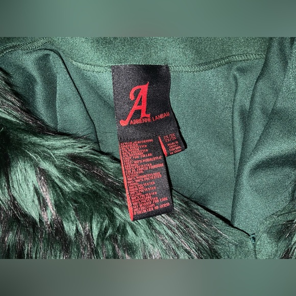 Adrienne Landau Green Cape with Faux Fur Trim - Picture 5 of 5